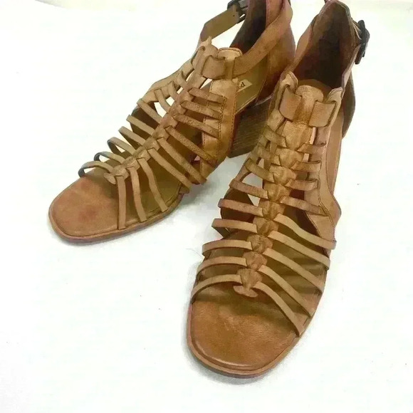 Paul Green christy leather Sandal Heeled ankle strappy Woven Tan Size US 9 EUC - Picture 8 of 9